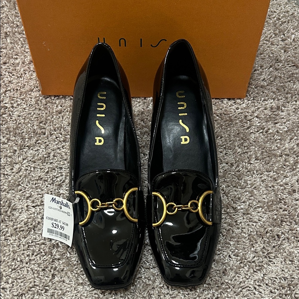 Unisa Glossy Black Shoes with Gold Detail